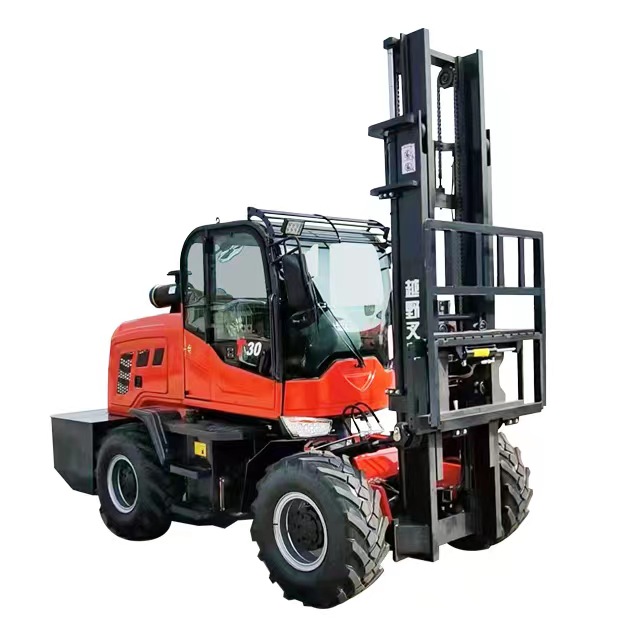 Xe nâng địa hình gồ ghề YC-T30