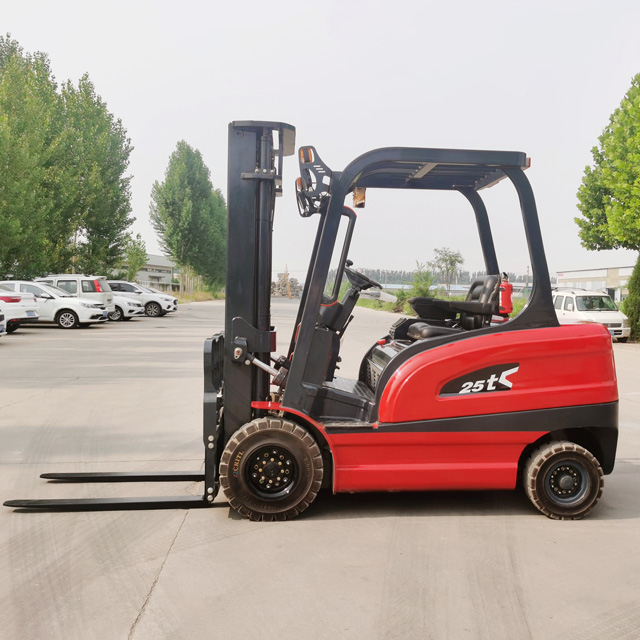 Xe nâng điện CPD-2.5T